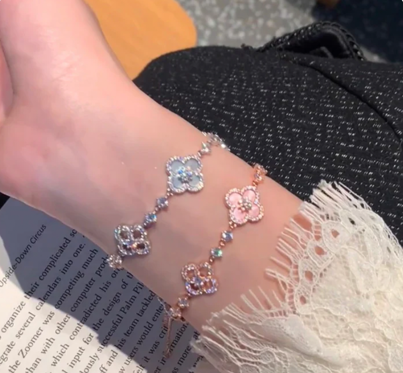Viral Clover Bracelet