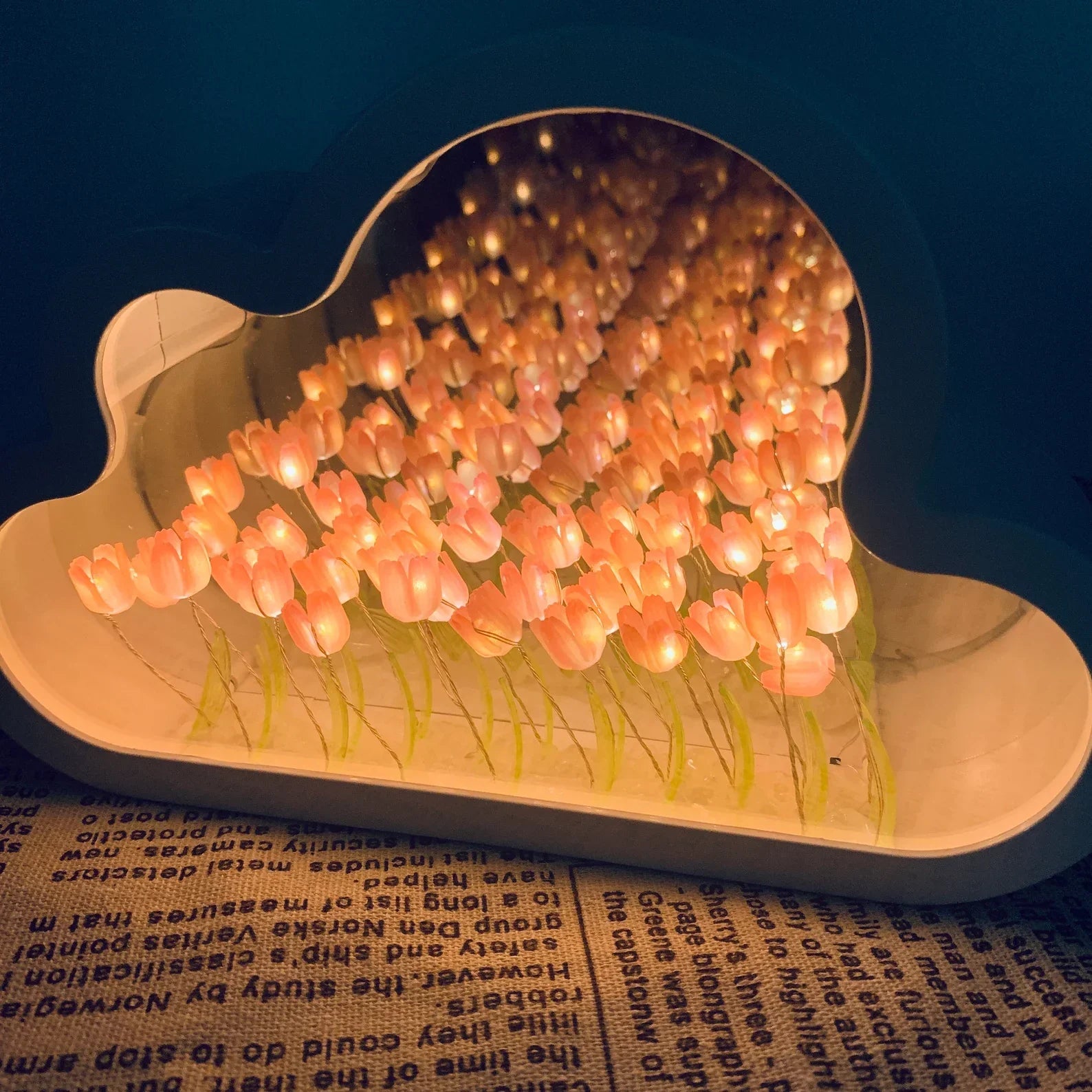 BloomCloud™ - Infinite Mirror Tulips