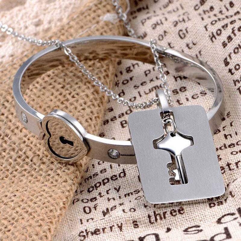 LoveLock™ Bracelet + Necklace Key Set